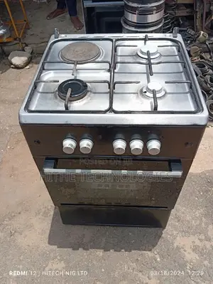Neatly Used Standing Gas Cooker