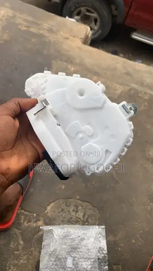 Door Lock/Catcher for 2008-2012 Accord Left