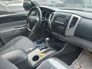 Toyota Tacoma Regular Cab Automatic 2012 Black