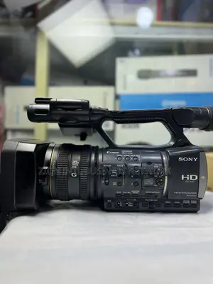 SONY Ax2000