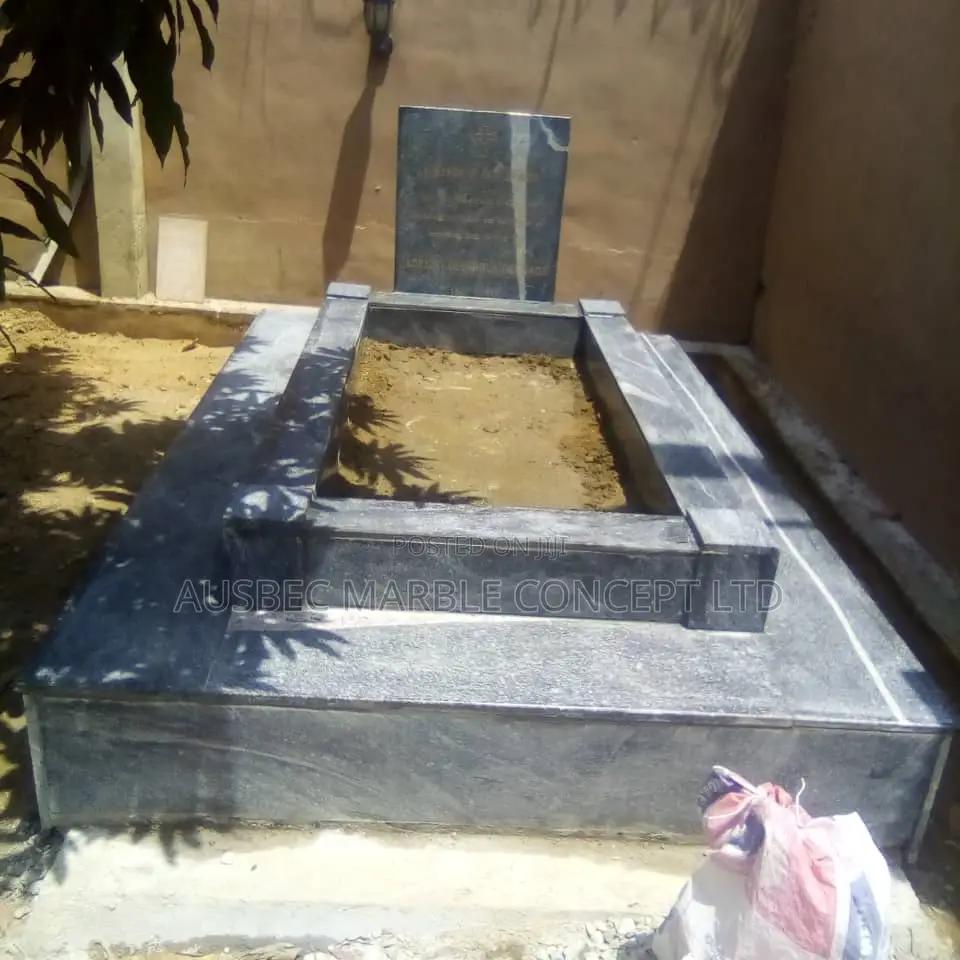 Executive Marble Granite Grave