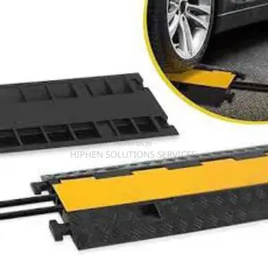 Cable Protector Ramp Heavy Duty Traffic Speed Bump Hose