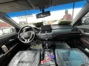 Honda Crosstour 2012 Black