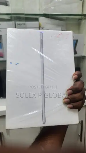 New Apple iPad Wi-Fi 128 GB