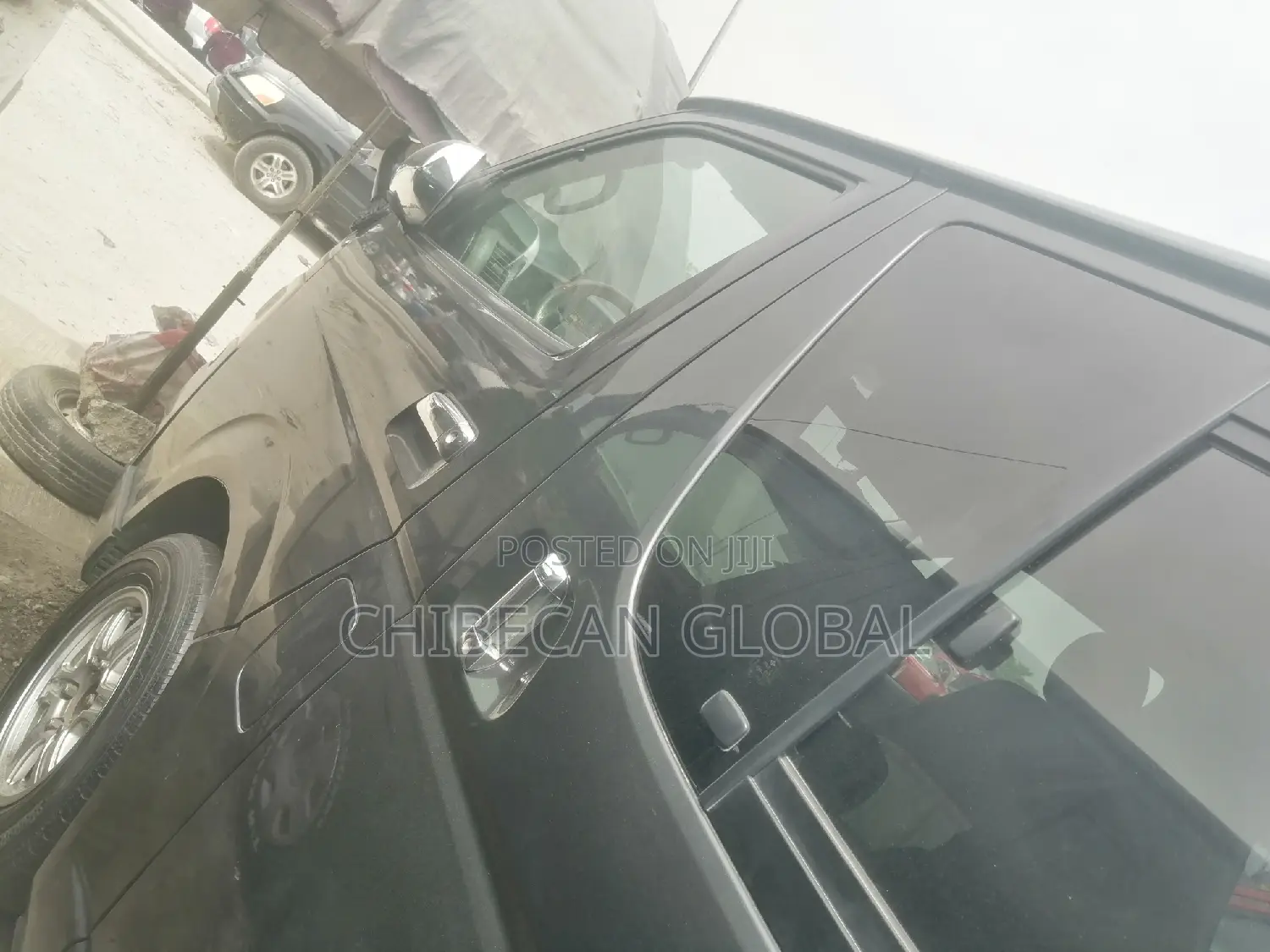 Toyota HiAce 2010 Black