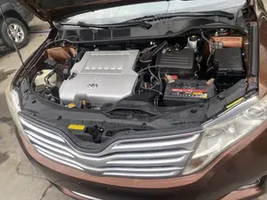 Toyota Venza AWD 2012 Brown