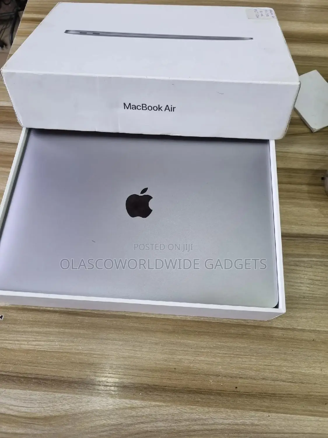 Laptop Apple MacBook Air 2020 8GB Intel Core I3 SSD 256GB