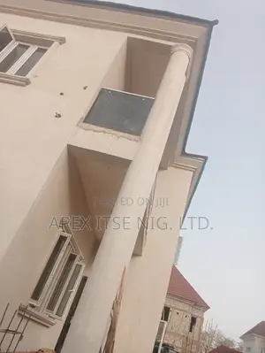 Glass Rail Balcony GPS