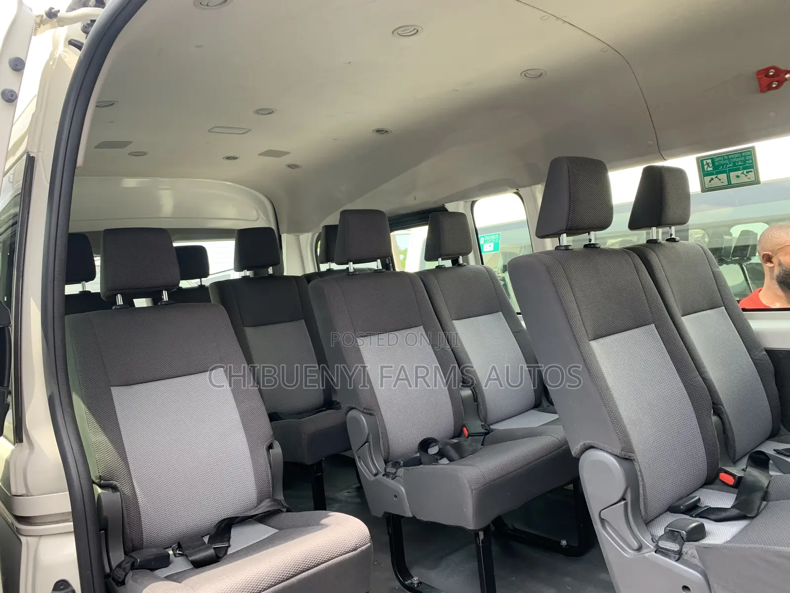Toyota HiAce 2021 White