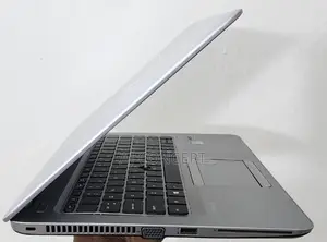 Laptop HP EliteBook 840 G3 8GB Intel Core i5 SSD 256GB