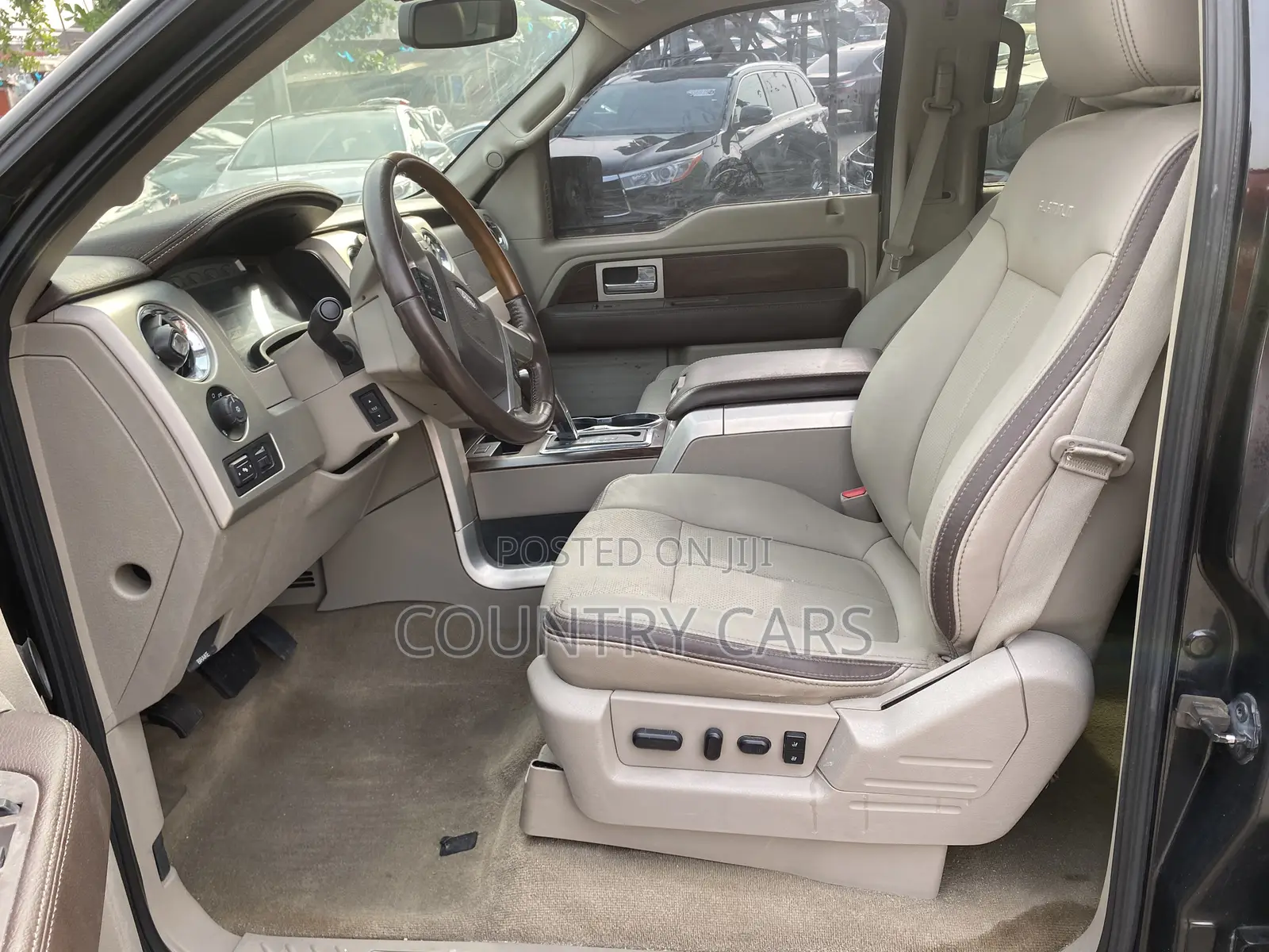Ford F-150 Platinum 2010 Black
