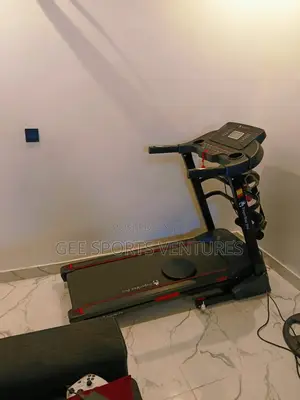 2.5hp Treadmill With Massager Twister and Dumbbells