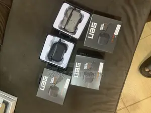 UAG Metropolis Airpod Case