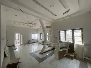 5bdrm Duplex in Garki 2 for sale