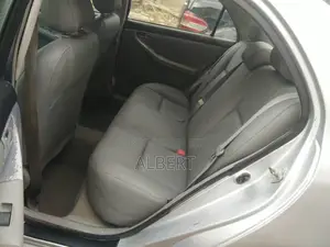 Toyota Corolla 2005 Silver