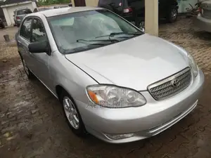 Toyota Corolla 2005 Silver