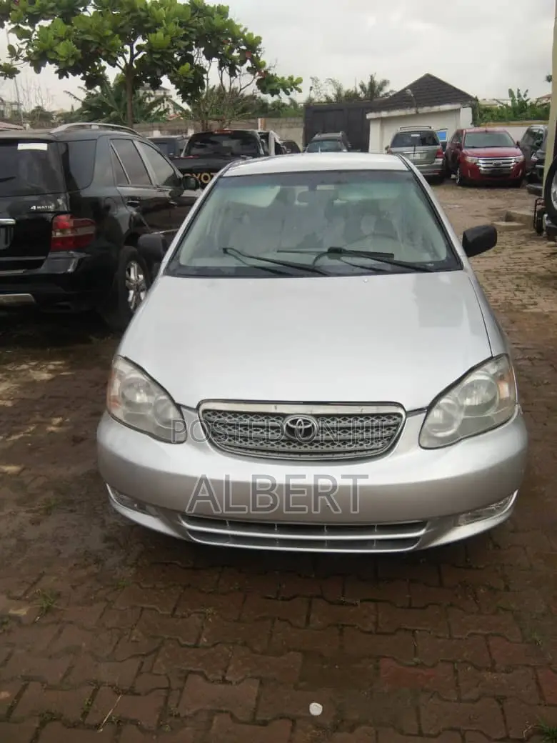 Toyota Corolla 2005 Silver