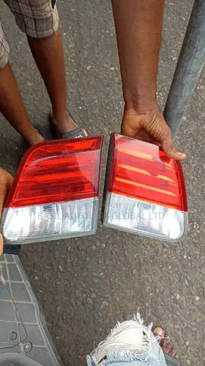 Boot Lamp Avensis 012