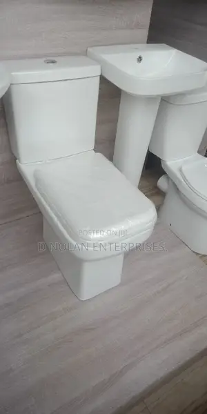 G Diamond Water Closet