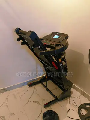 2.5hp New Treadmill With Massager