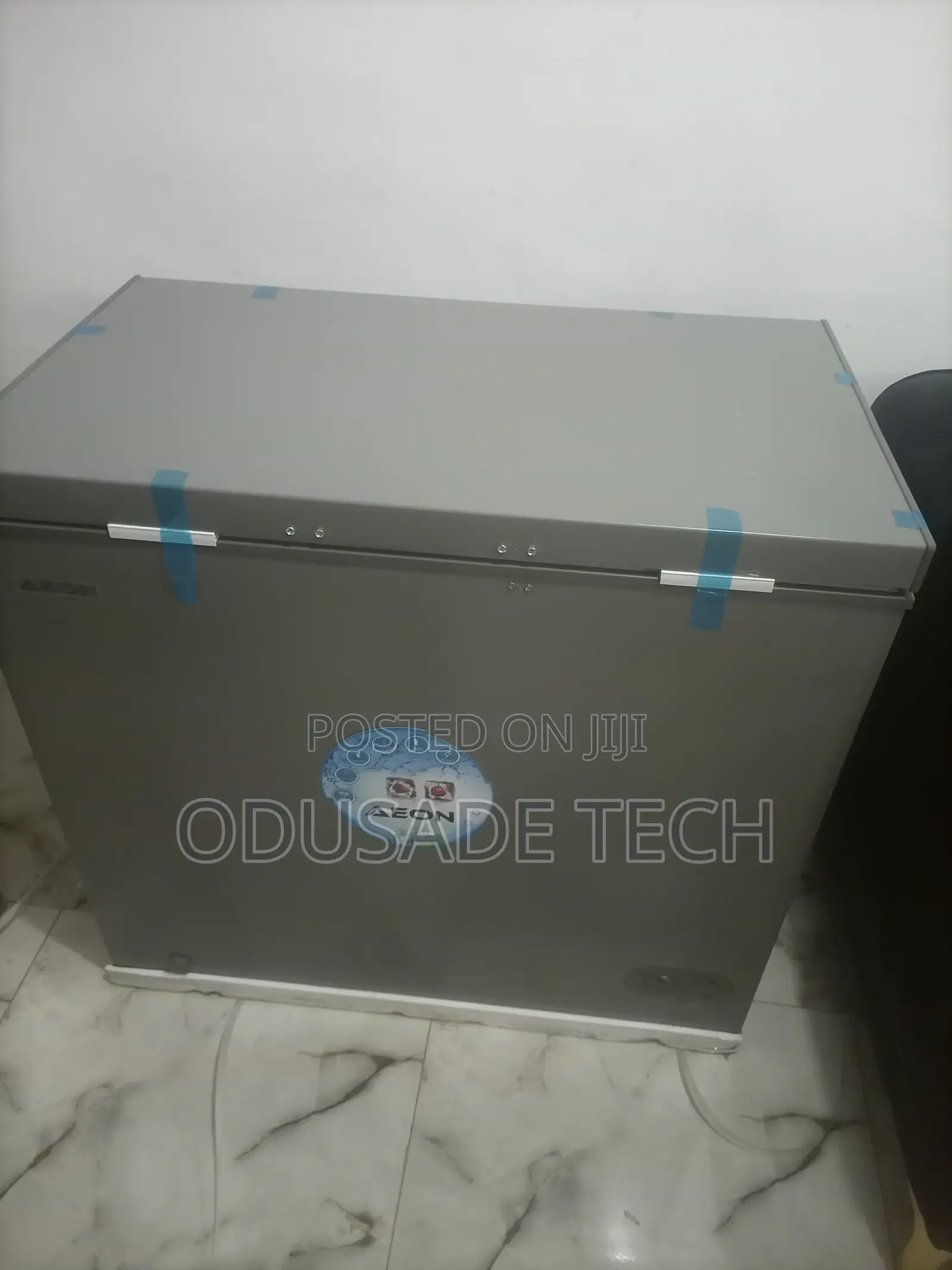 200l Aeon Chest Freezer