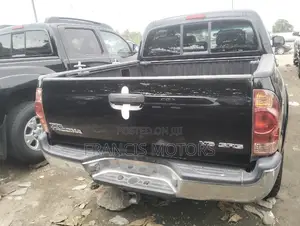 Toyota Tacoma 2010 Black