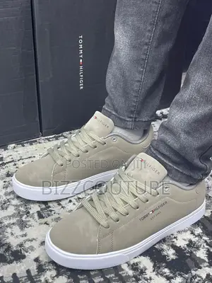 Original TOMMY HILFIGER Cool Sneakers Available in Store