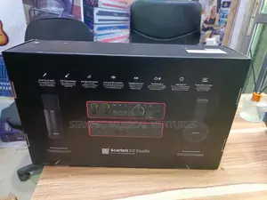 Focusrite 4th Gen Scarlet 2i2 Studio Bundle