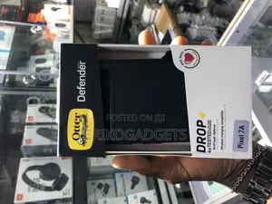Google Pixel 8pro,7pro,8,7 and 7a Otterbox Defender Case