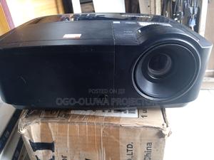 Durable London Used Infocus Projector