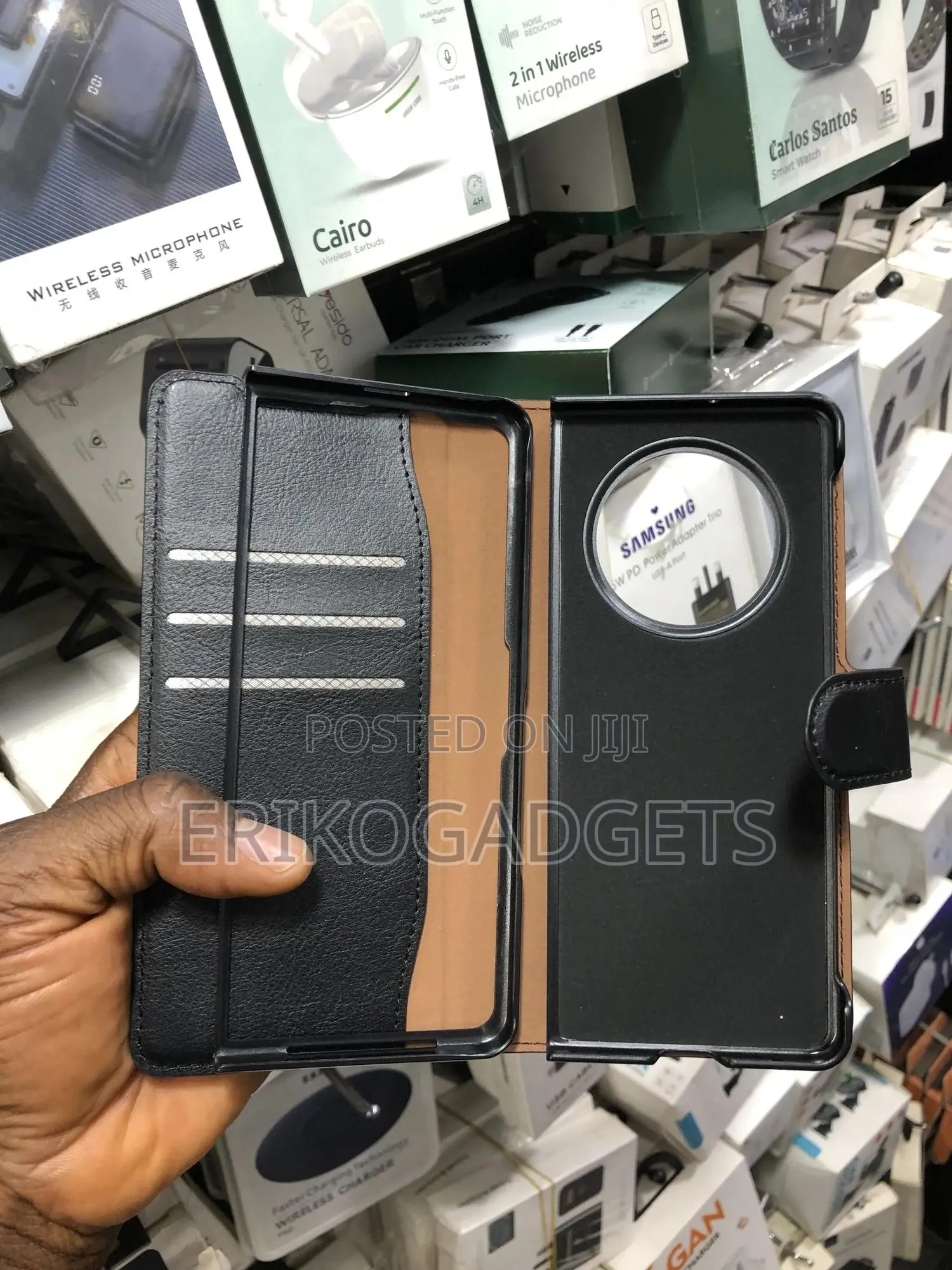 Tecno Phantom v Fold Case
