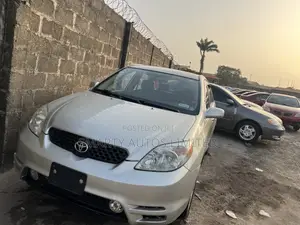 Toyota Matrix 2006 Silver