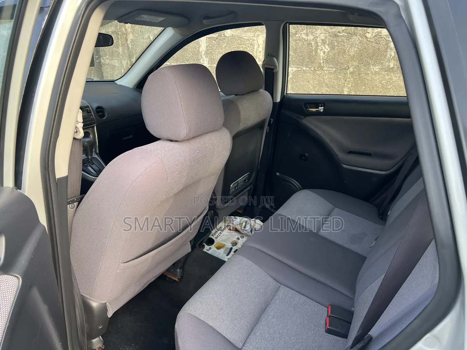 Toyota Matrix 2006 Silver