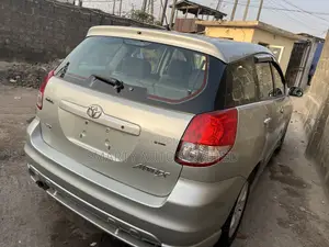Toyota Matrix 2006 Silver