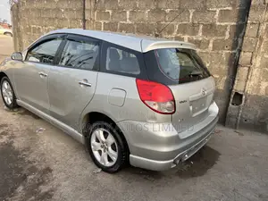 Toyota Matrix 2006 Silver