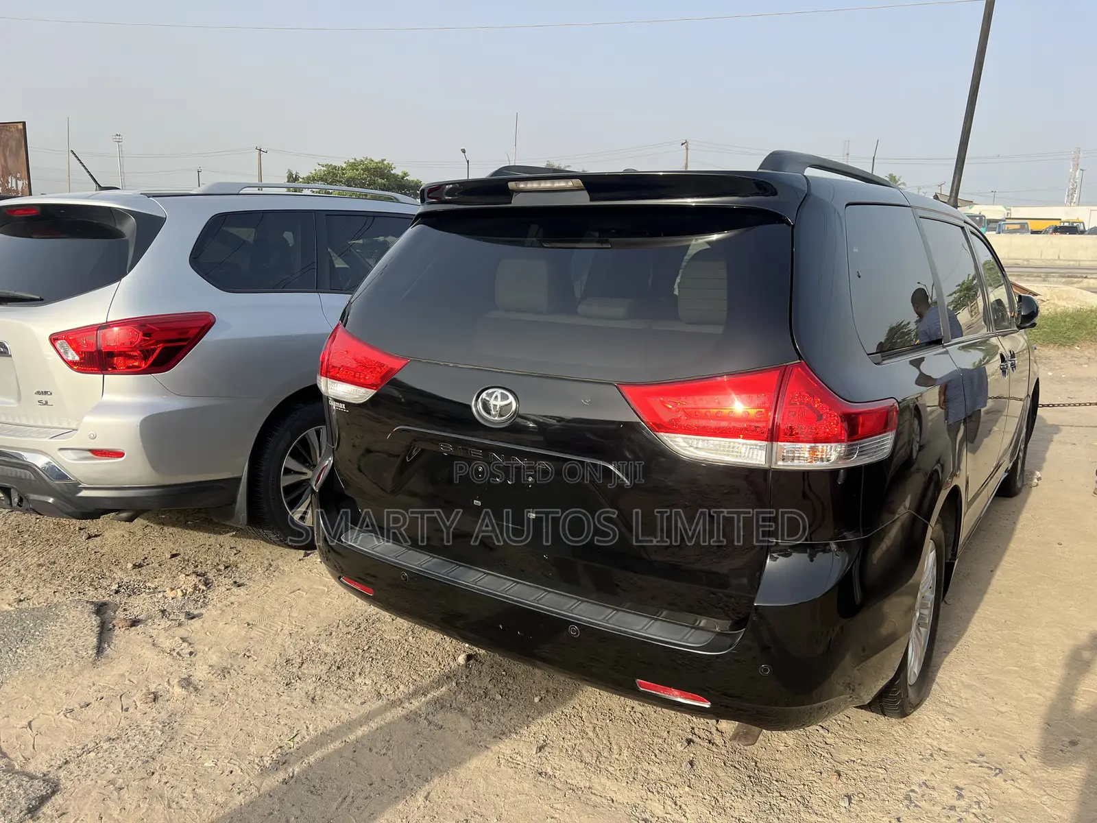 Toyota Sienna 2014 Black