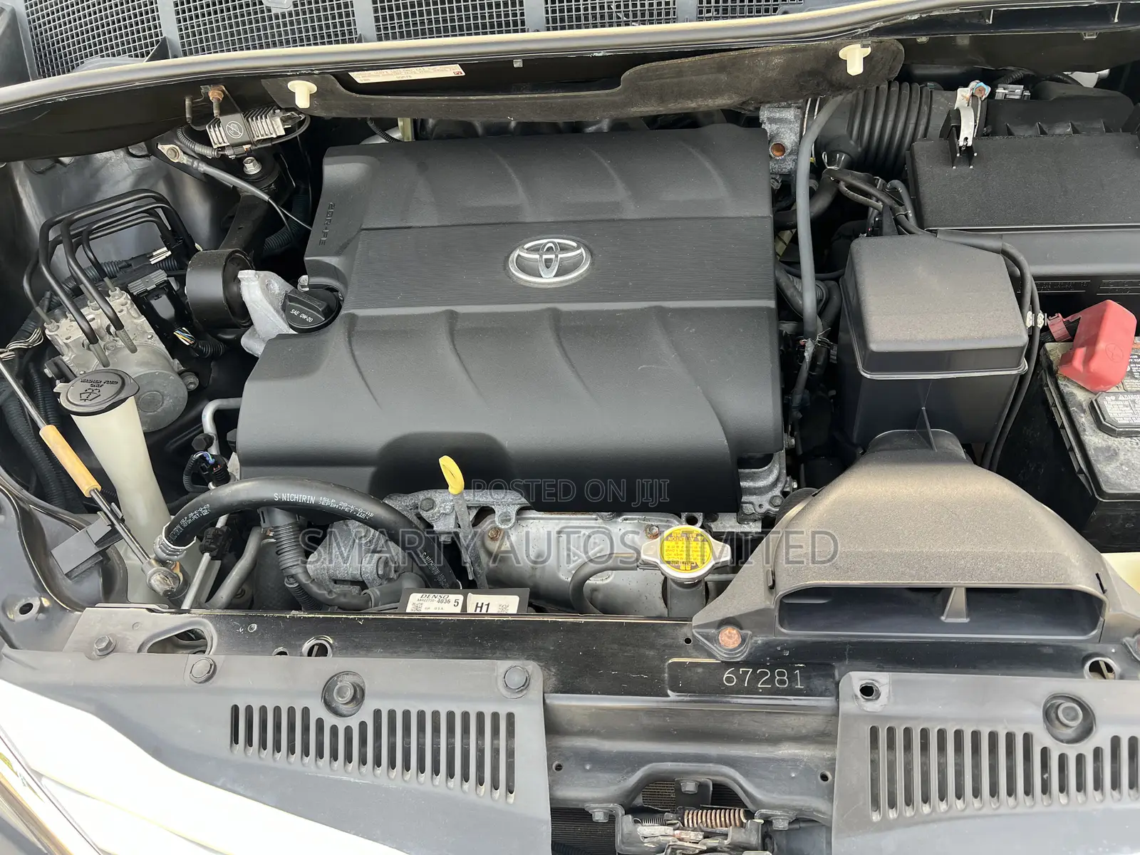 Toyota Sienna 2014 Black