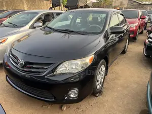 Toyota Corolla 2011 Black