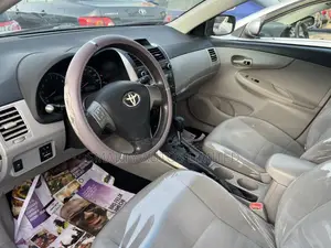 Toyota Corolla 2011 Black