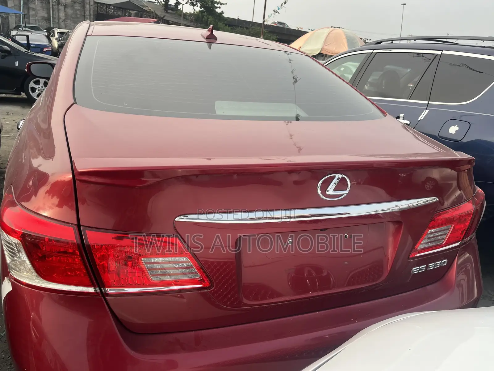 Lexus ES 350 2011 Red