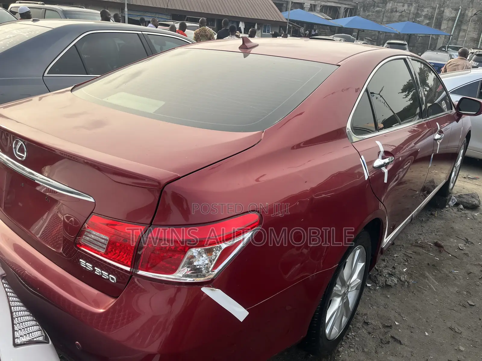 Lexus ES 350 2011 Red
