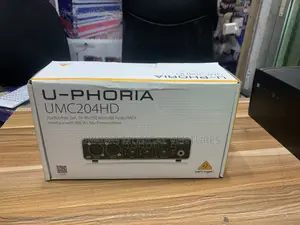U-Phoria UMC 204hd Behringer Sound Card