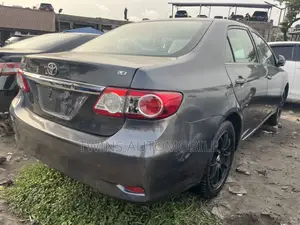 Toyota Corolla 2013 Gray