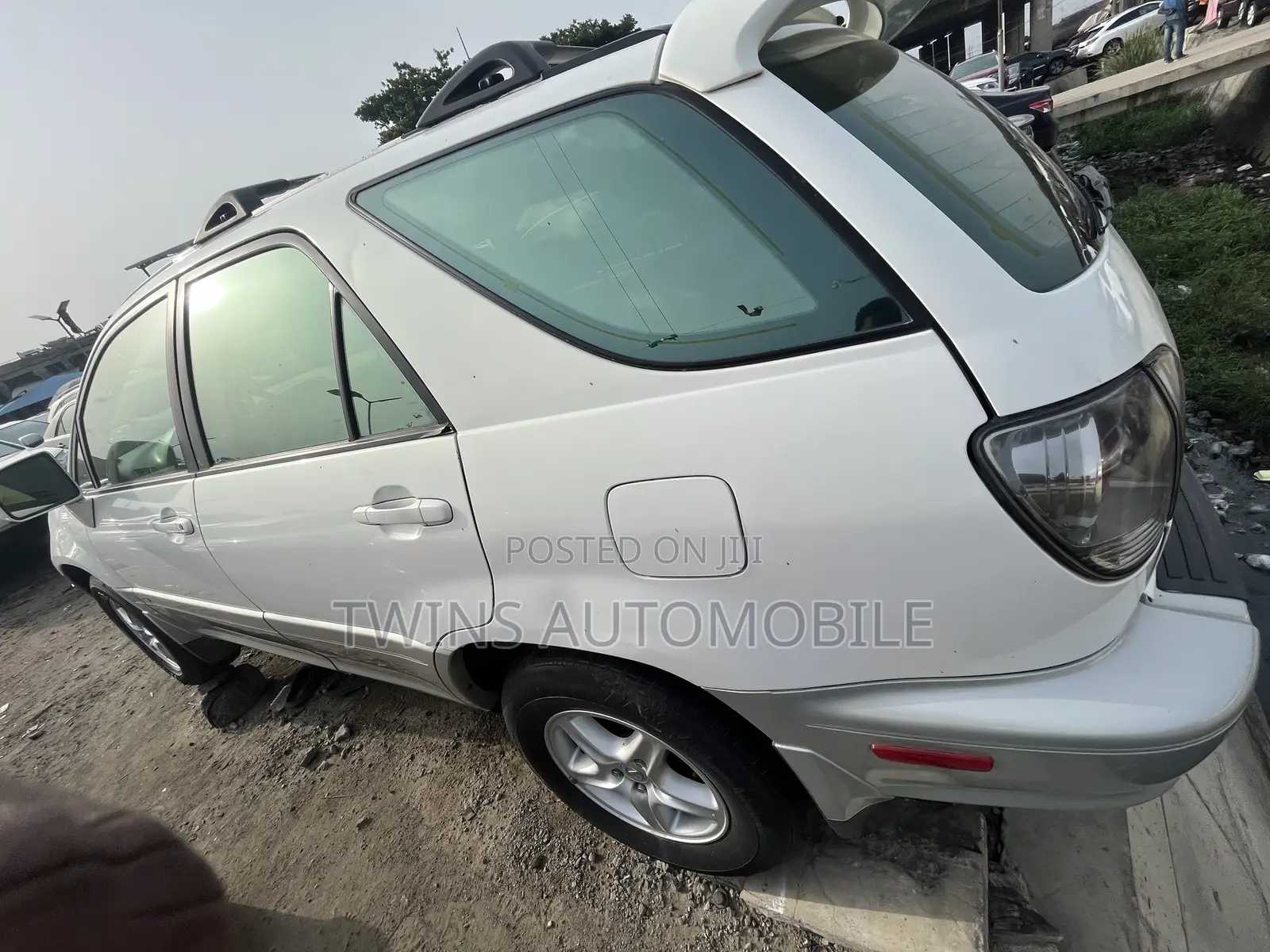Lexus RX 300 2002 White