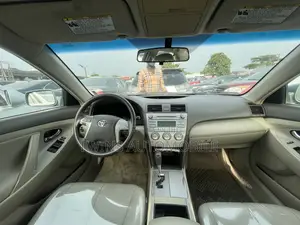 Toyota Camry 2009 Green