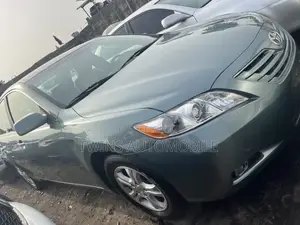 Toyota Camry 2009 Green
