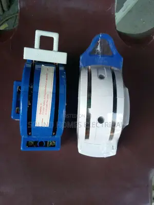 Knife Changeover Switch