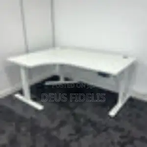 Standing/Sitting Game Table