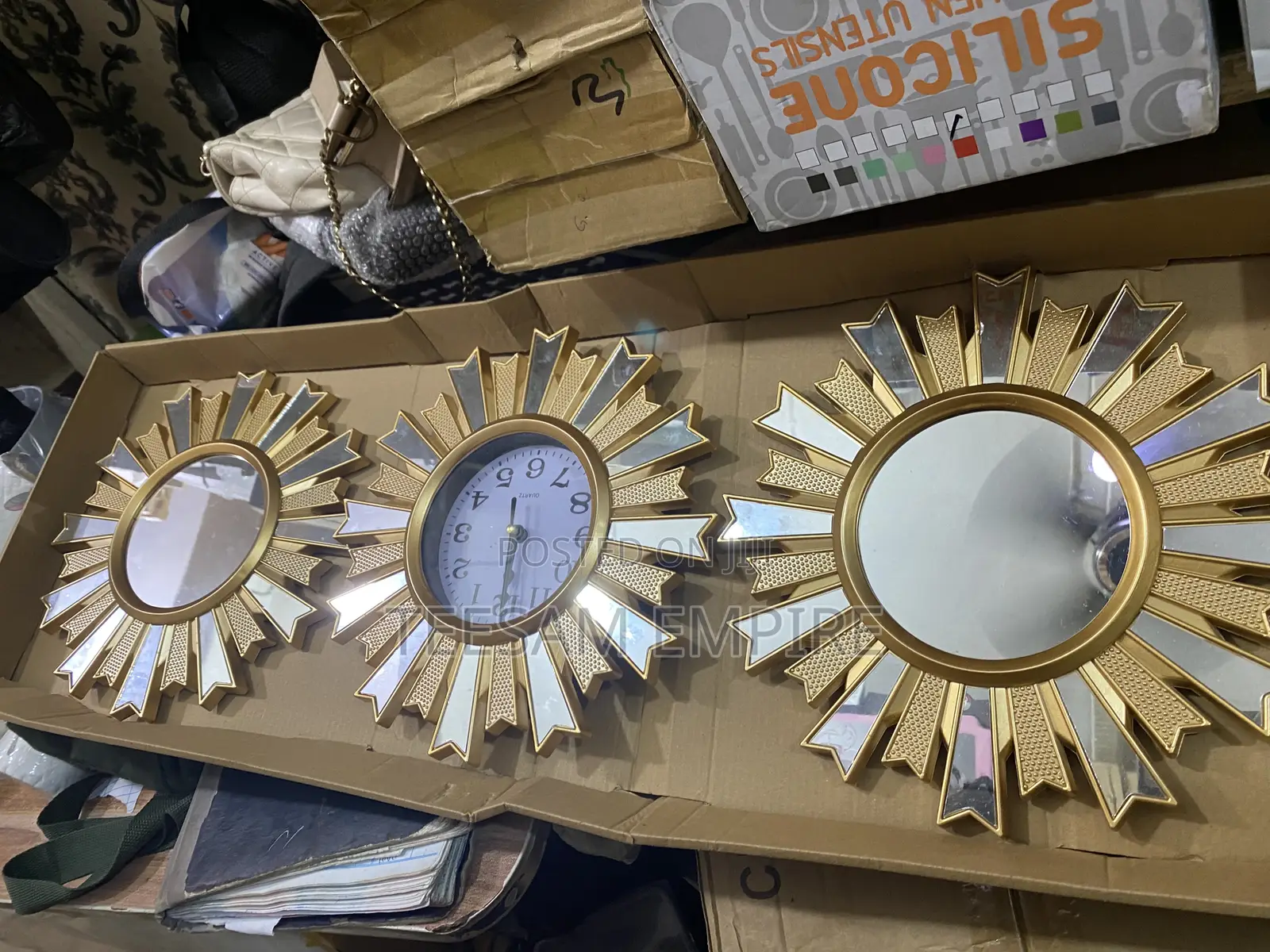 Wall Clock With Decorative Glass