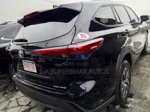 Toyota Highlander XLE AWD 2020 Black